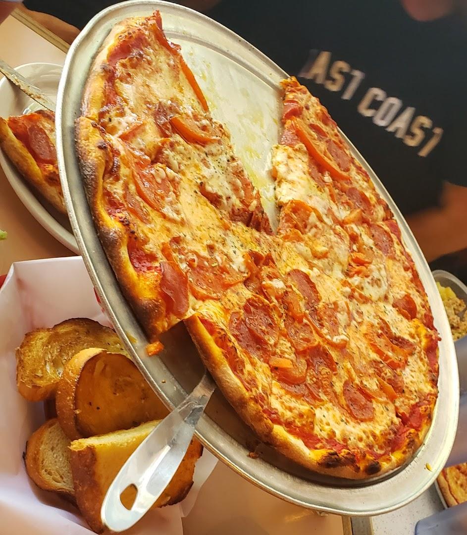 The New Yorker Pizza