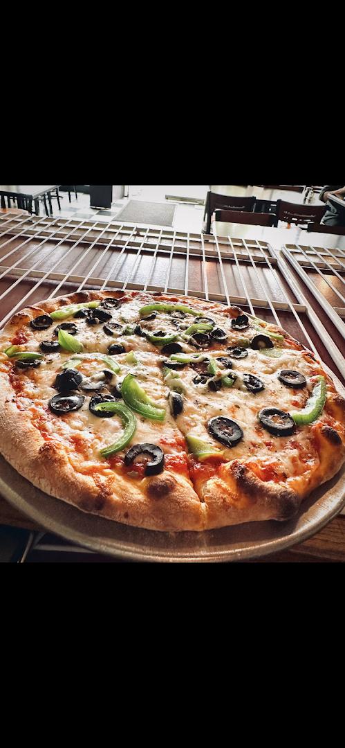 The New Yorker Pizza